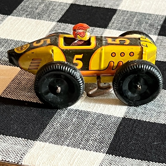 Marx Toys #5 Wind up, Speedster w/Key and Driver - Picture 3 of 7